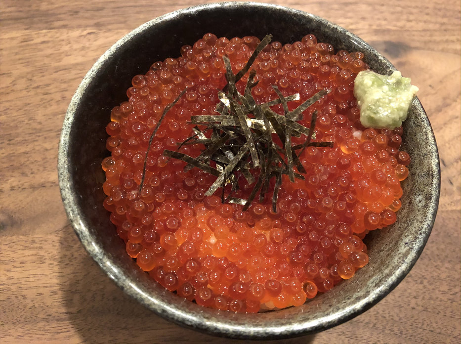 羽田市場イクラ丼